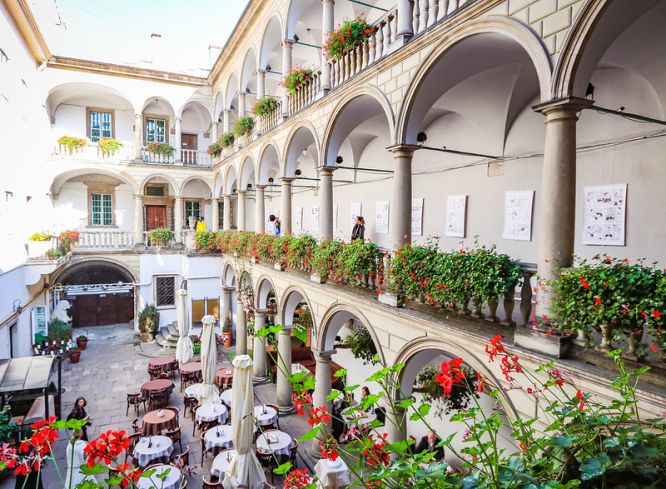 Lvivs Courtyards