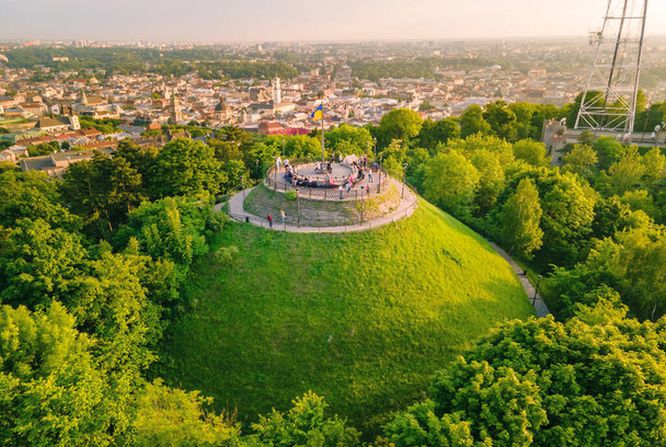 lviv high castle hill