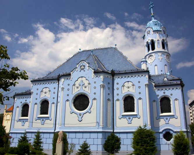 bratislava blue church