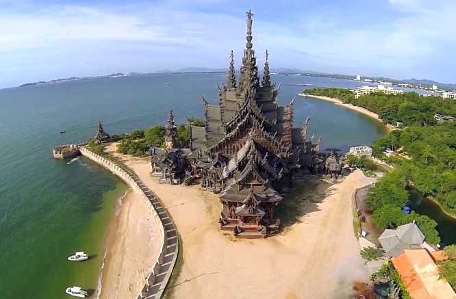 pattaya sanctuary of truth